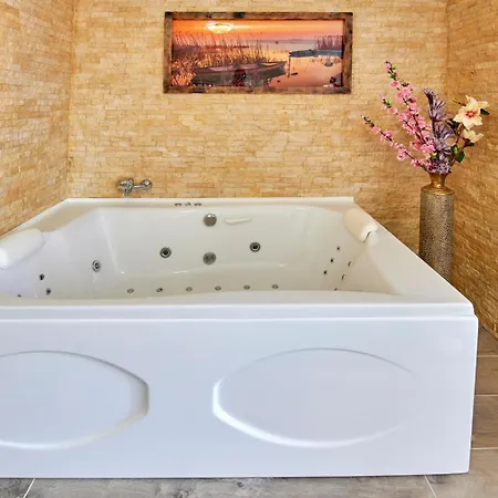 Szent Kristóf Borbirtok Zamárdi